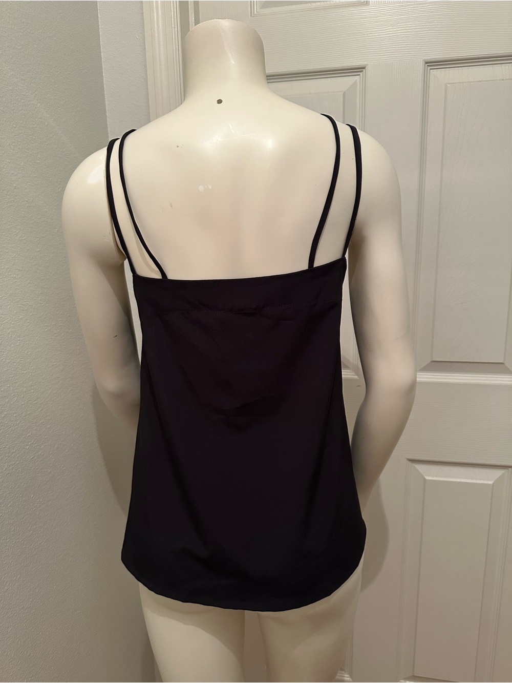 Heidi Houston Women's Black Double-Strap V-Neck Camisole small - Picture 4 of 8